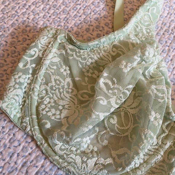 Cacique Lane Bryant Underwire Bra - Picture 2 of 5